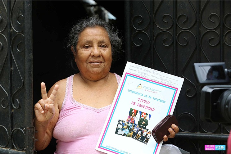 Más familias cuentan con títulos de propiedad en Nicaragua
