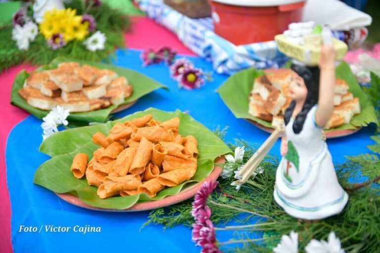 Presentan Recetario de Comidas Tradicionales de Nicaragua