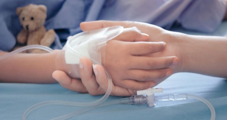 Cierran guarderías por brote de E.coli