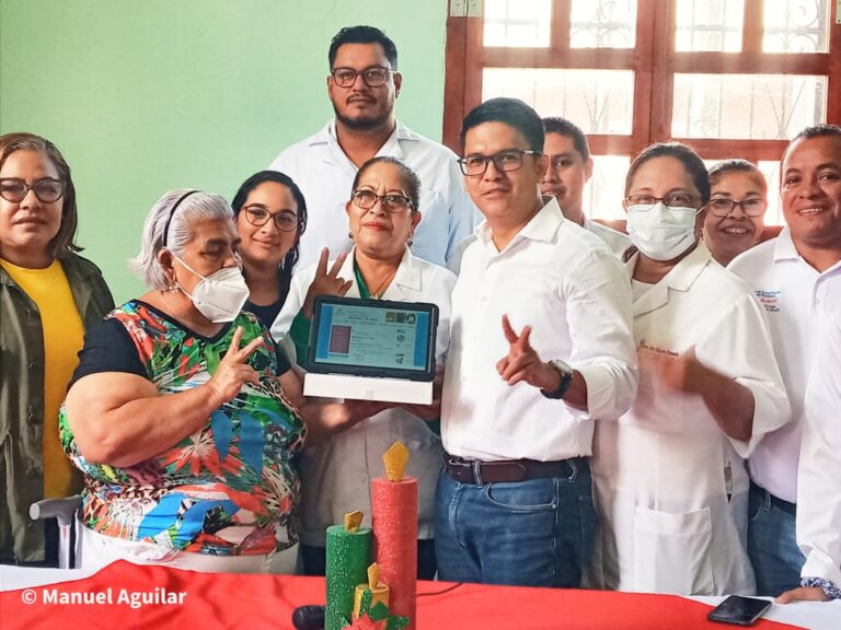 Entregan salas virtuales a los municipios de Carazo