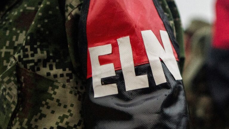 ELN se traslada a Venezuela para negociar con gobierno colombiano