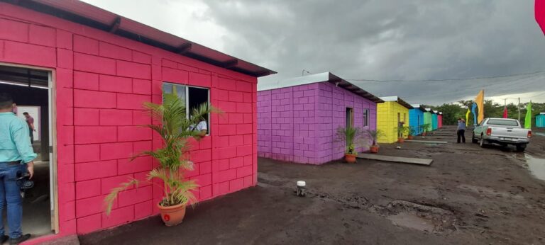 Gobierno entrega diferentes Proyectos a las familias nicaragüenses