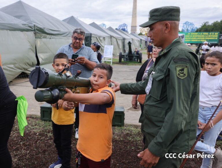 Fuerza Aérea celebrará el 45 aniversario de su fundación