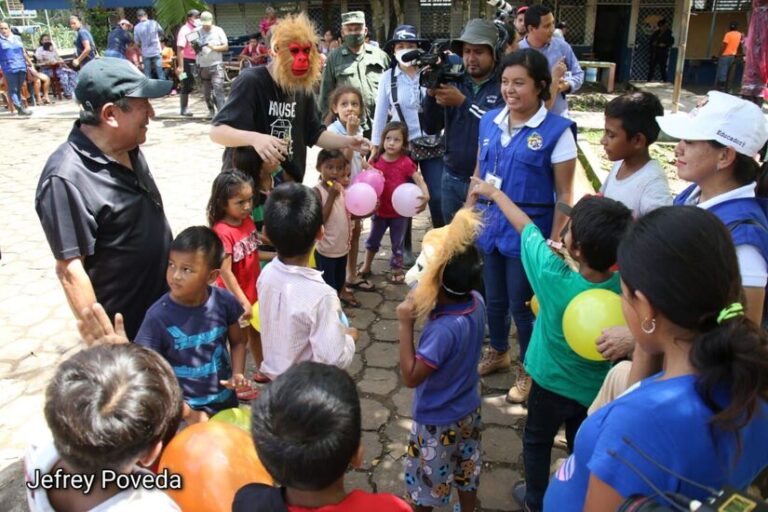 Gobierno de Nicaragua continúa atendiendo a las familias afectadas por el Huracán Julia