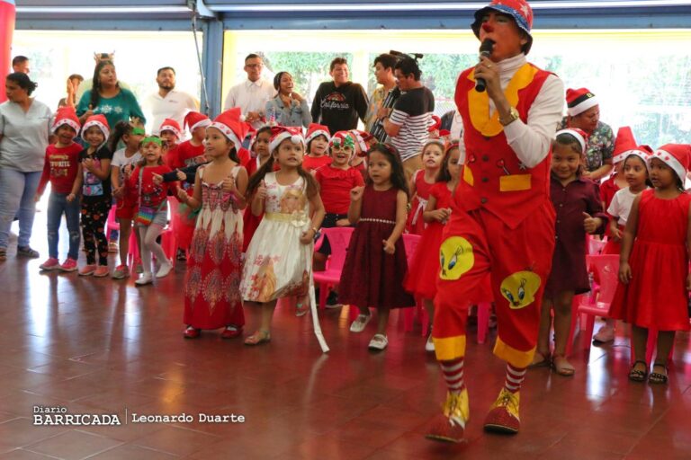 Realizan carnaval “Cantando en Navidad” en el CDI Claudia Chamorro, Managua