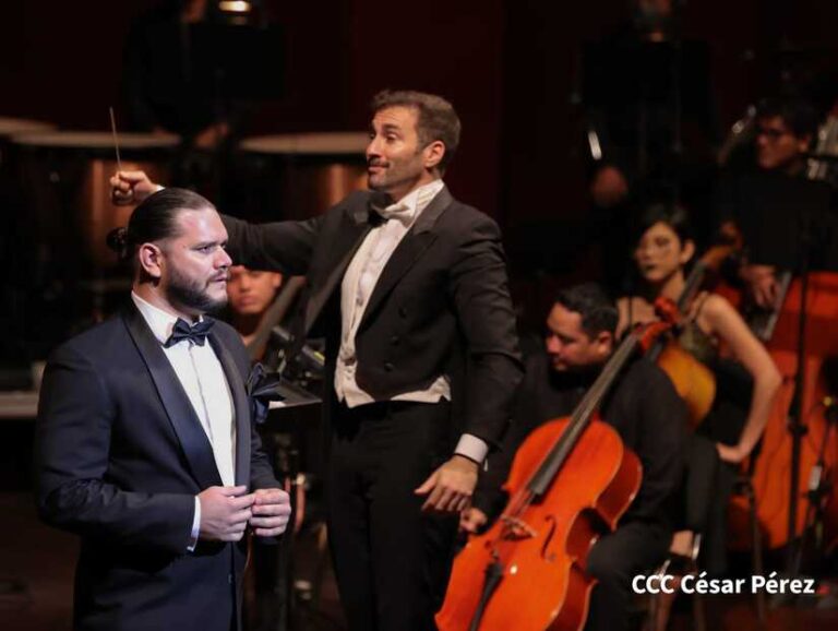 Presentan concierto Magistral en el Teatro Nacional Rubén Darío