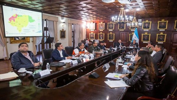 Presidenta hondureña declara la emergencia nacional por lluvias