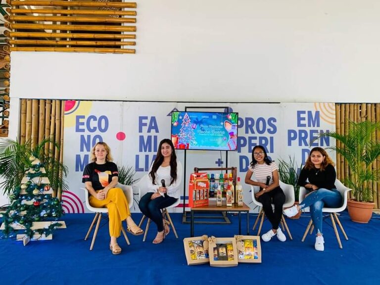 Emprendedores ofertarán productos alusivos a la Navidad en el Parque Nacional de Ferias