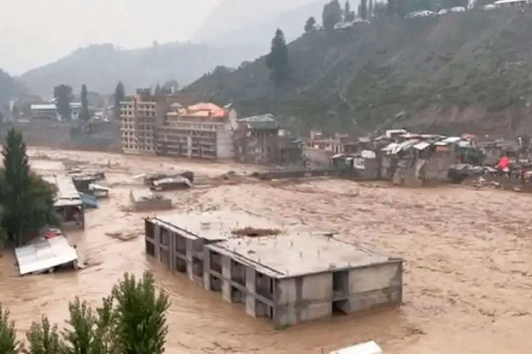 Más de 5,7 millones de afectados por inundaciones en Pakistán