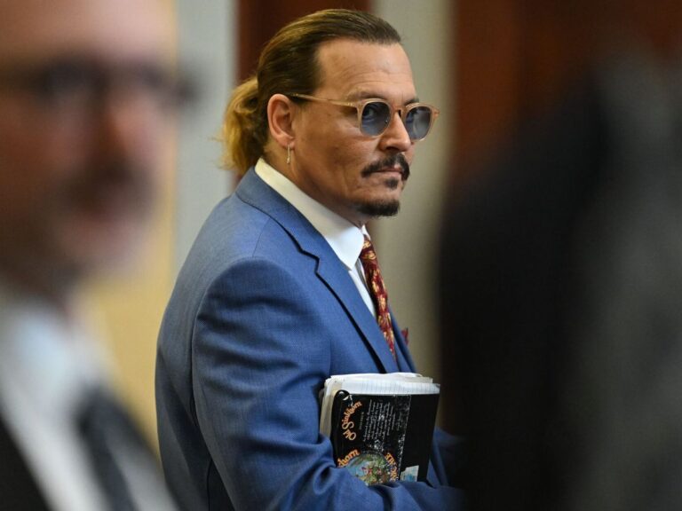 Johnny Deep en aprietos economicos