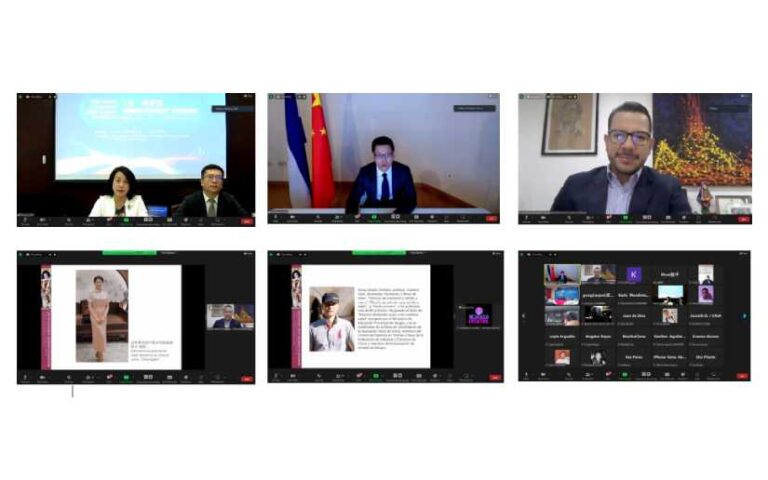 Nicaragüenses en seminarios de Moda y Diseño en Universidad de las Artes de Nanjing