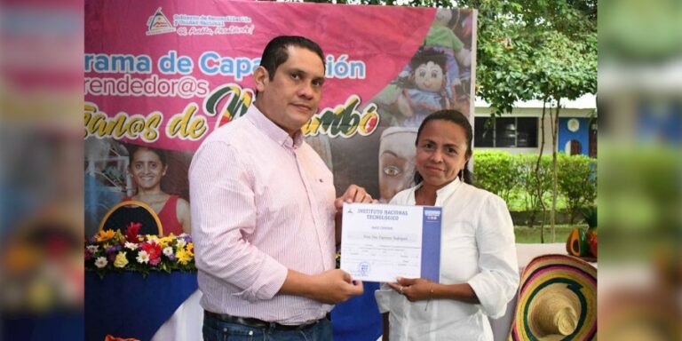 Primera graduación del Programa de Fortalecimiento a Artesanos y Emprendedores de Monimbó