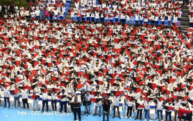 Vicepresidenta Rosario destaca realización del Congreso de la Juventud