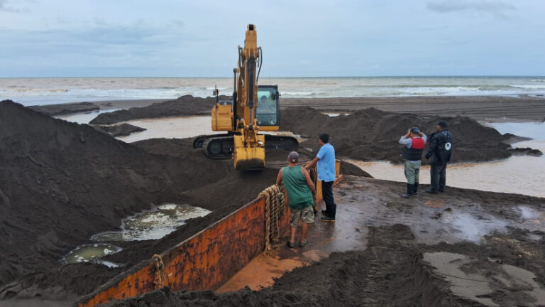 MTI informa sobre la realización de limpieza y dragado en el Río San Juan