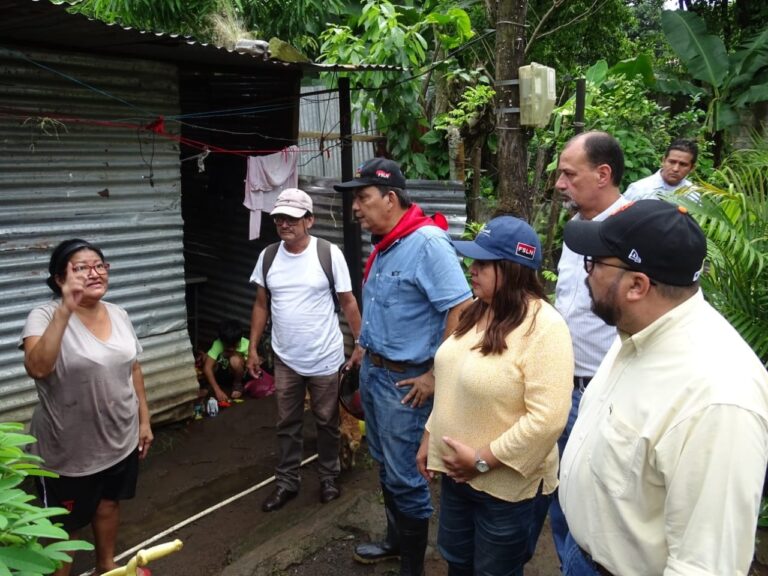 Alcaldía de Jinotega brinda respuesta inmediata a las familias afectadas por el huracán Julia