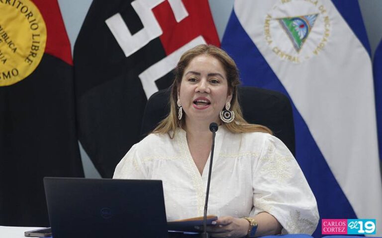 MINED celebra a Rubén Darío