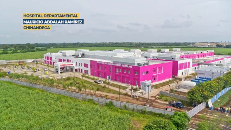 Hospital Mauricio Abdalá ha brindado 2 millones de atenciones en año