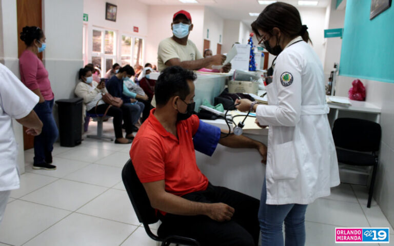 Entregan equipos industriales a unidades de salud