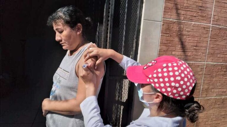 Continúa la jornada de vacunación contra el Covid-19