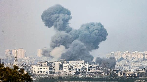 Mueren al menos 15 palestinos en nuevos bombardeos contra Gaza