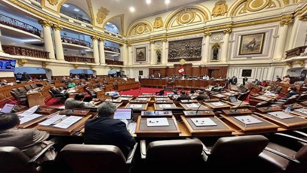 Congreso peruano prohíbe el matrimonio infantil