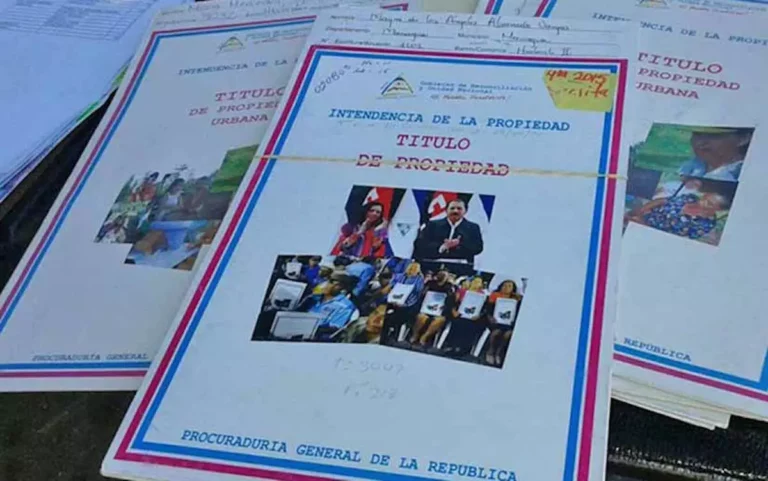 Avanza la entrega de títulos de propiedad en el país
