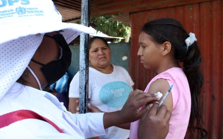 Nicaragua aplicará 600 mil dosis de vacunas contra la Influenza