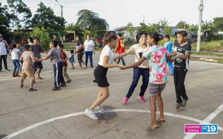 Realizan festival infantil comunitario “Julio Victorioso” en el distrito VI
