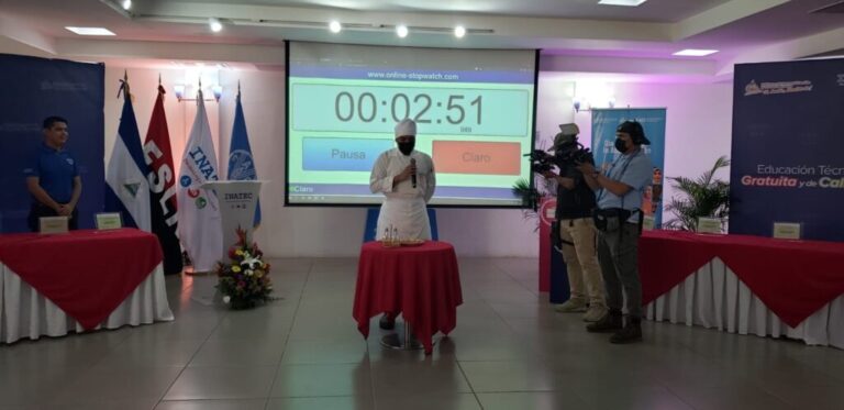 Un total de 14 estudiantes participan en el Concurso de Recetas Saludables