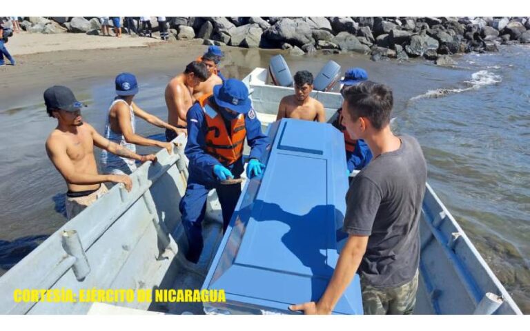 Fuerza Naval realiza búsqueda y rescate de cuerpo sin vida