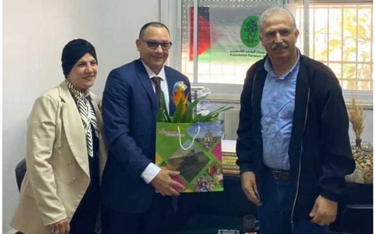 Embajador de Nicaragua visitó la Sede de la Unión de Productores Palestinos