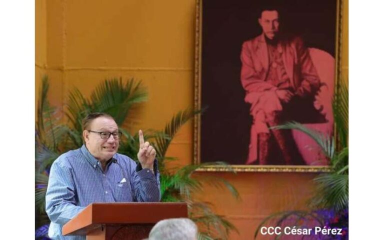 Teatro Rubén Darío presentó obras de Jorge Jenkins Molieri