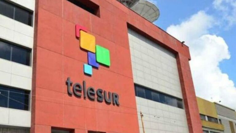 “17 años de Telesur en hombros de pueblos valientes y libres”, expresa Rosario