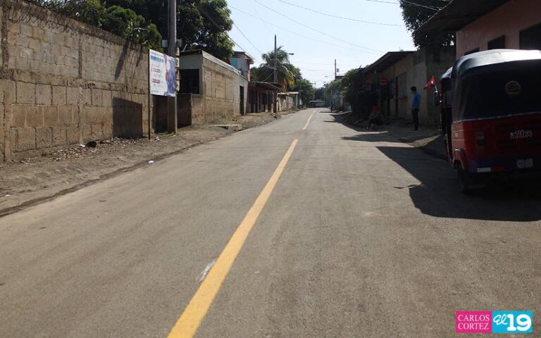 Barrio Gertrudis Arias estrena nuevas calles