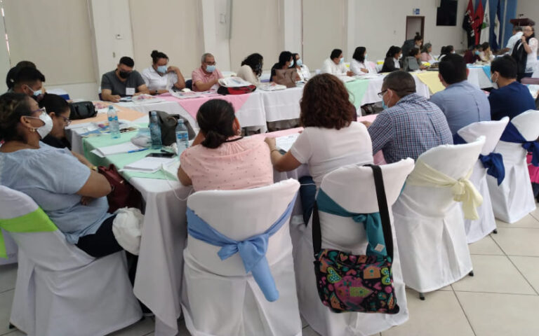 MINSA evalúa indicadores de respuesta ante el VIH