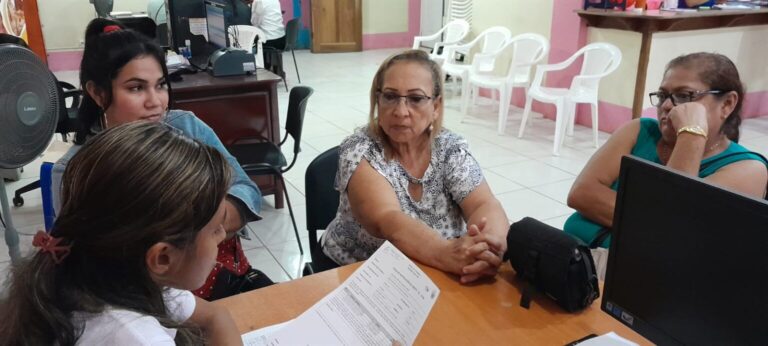 Emprendedoras de Bluefields avanzan con Usura Cero