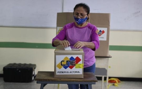 China apoya elecciones en Venezuela ante injerencia de EE. UU.
