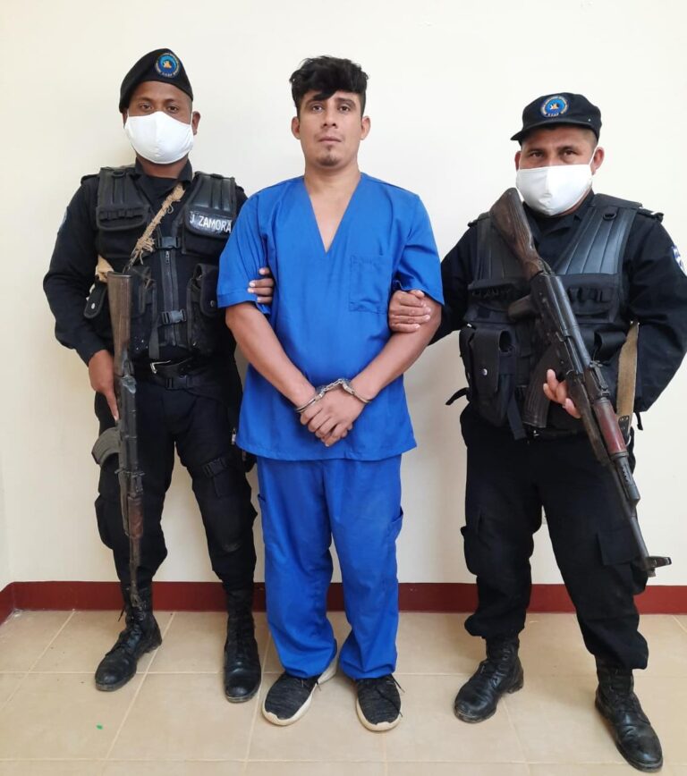 Policía Nacional presenta a homicida de Mulukukú