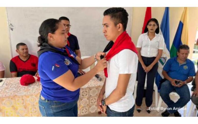 Instalan a nuevos presidentes de Unen Bicu-El Rama