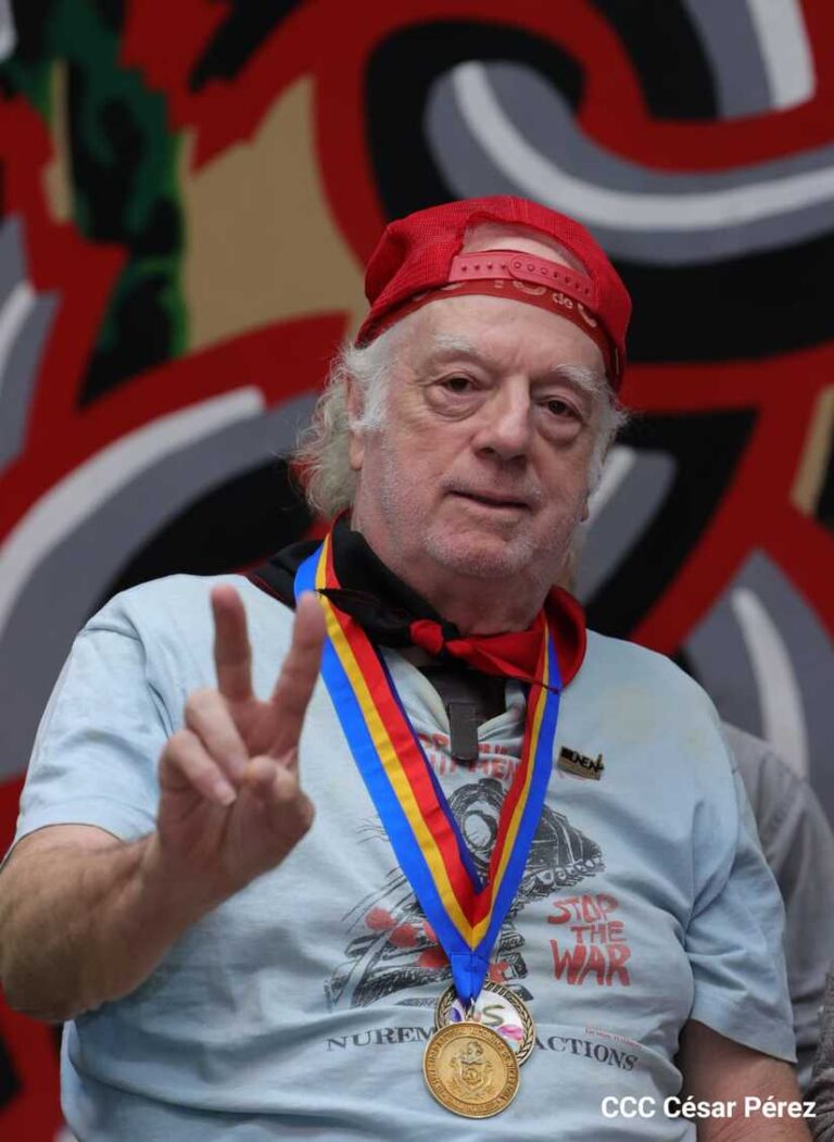 Brian Wilson presentará su memoria