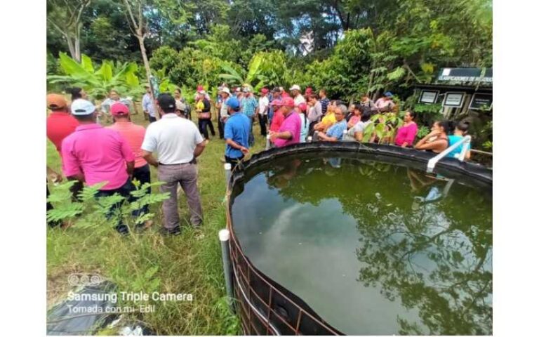 Brindan acompañamiento técnico a productores con sistemas de riego