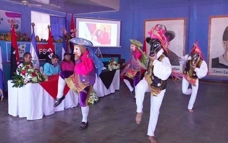 Presentan a transportistas el Plan de Trabajo Municipal 2023-2027