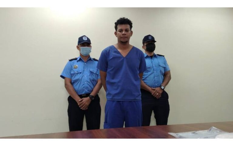 Policía incauta 1 kilo con 28 gramos de cocaína