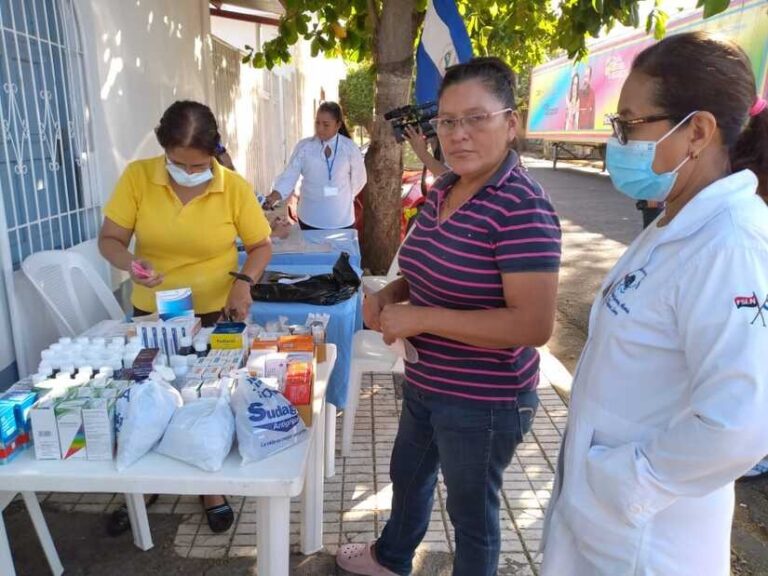 Desarrollan Feria de Salud en el barrio Altagracia