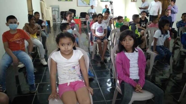 INAFOR presenta obra Teatral